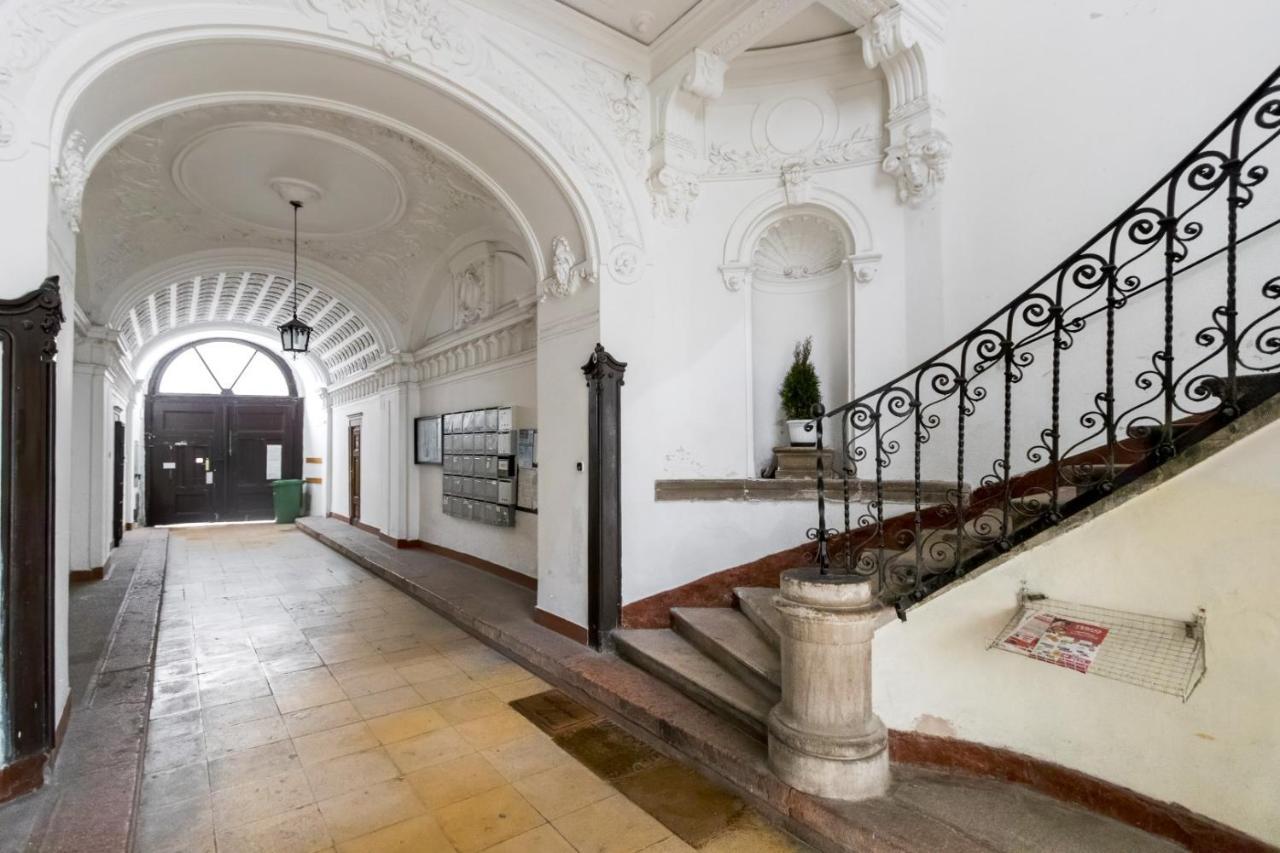 Rp1 Apartment Budapest Bagian luar foto