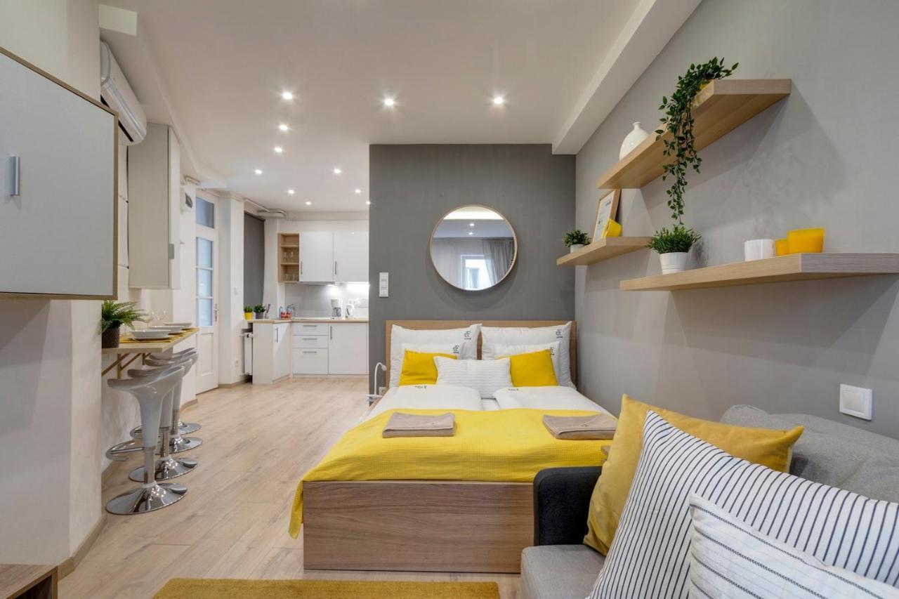 Rp1 Apartment Budapest Bagian luar foto