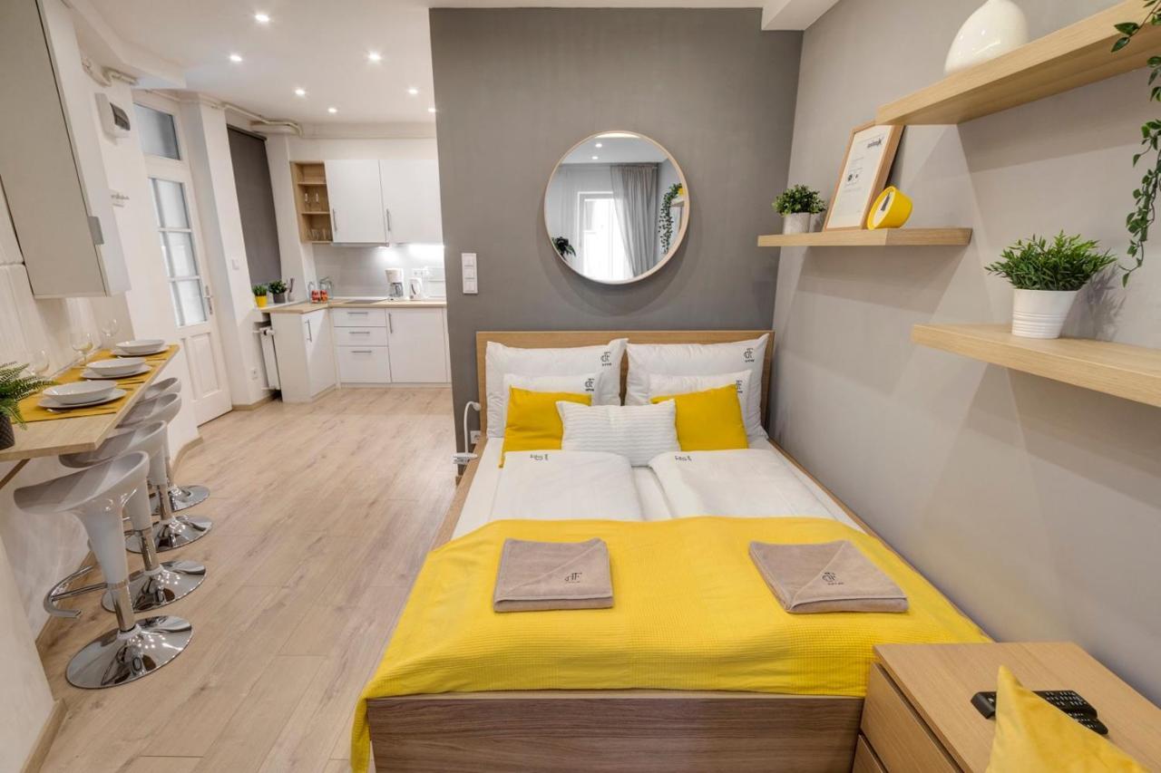 Rp1 Apartment Budapest Bagian luar foto